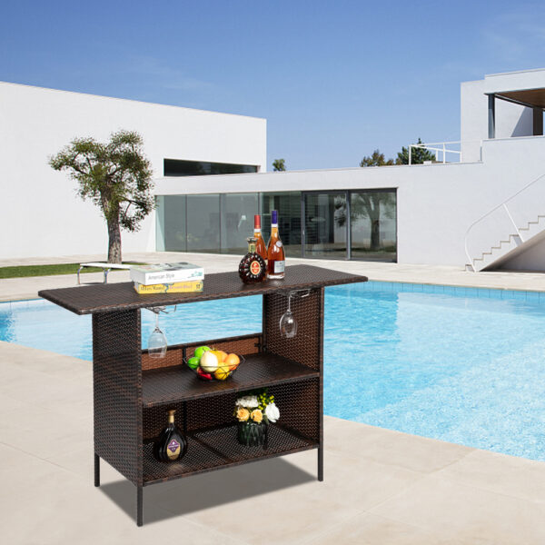rattan table